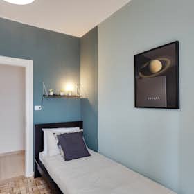Private room for rent for €788 per month in Milan, Via Antonio Cecchi