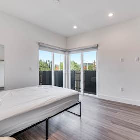Private room for rent for €1,397 per month in Los Angeles, Fountain Ave
