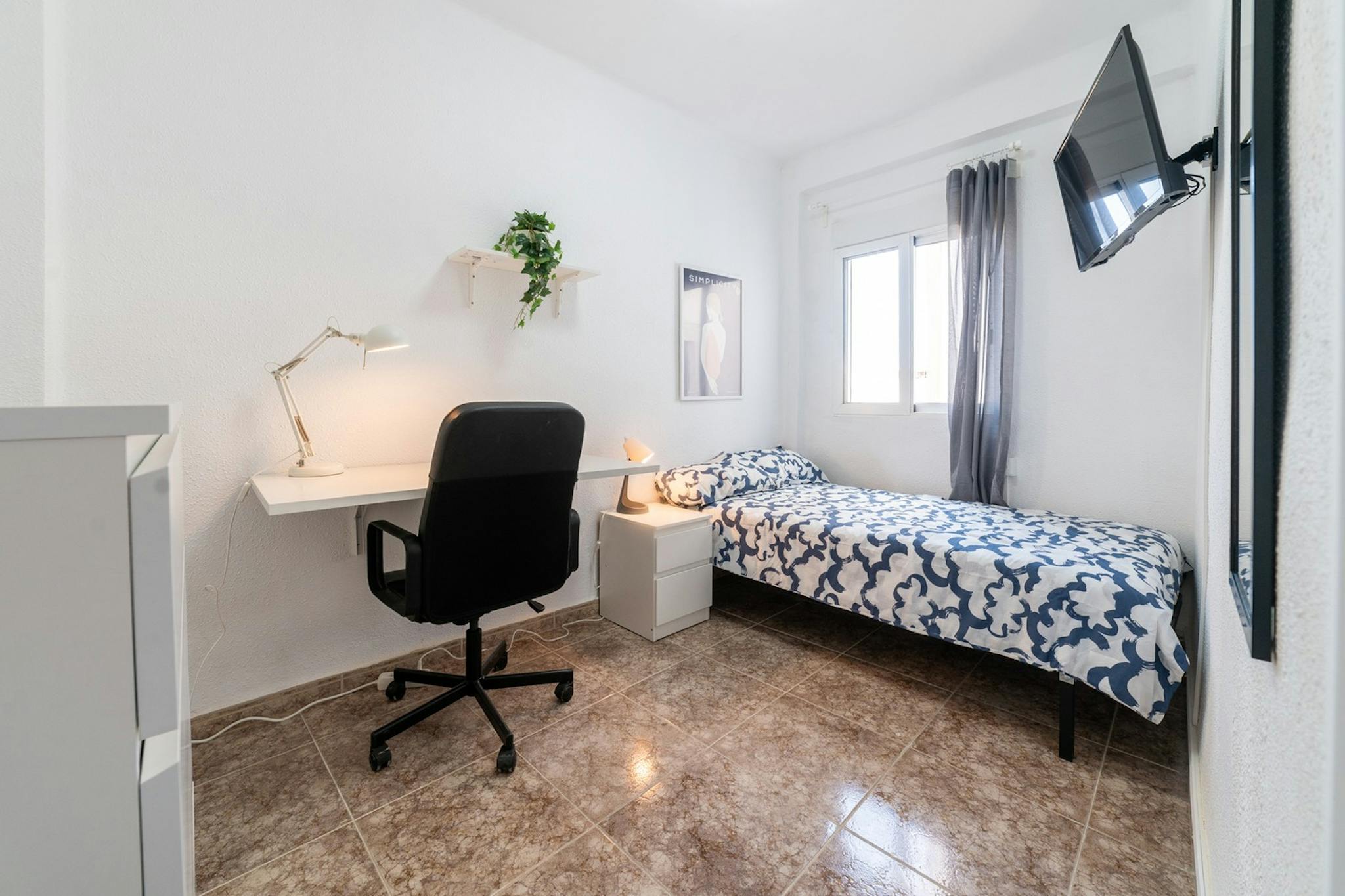 Carrer Verge de l'Olivar, Torrent preview