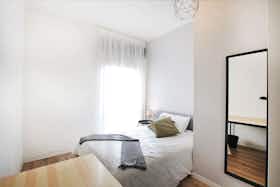 Private room for rent for €500 per month in Modena, Via Giuseppe Soli