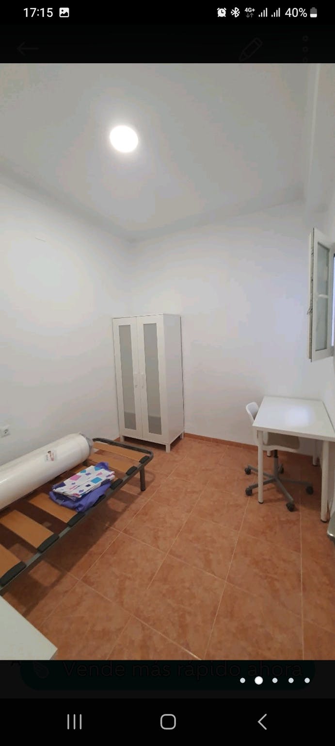 Calle Los Centelles, Valencia preview