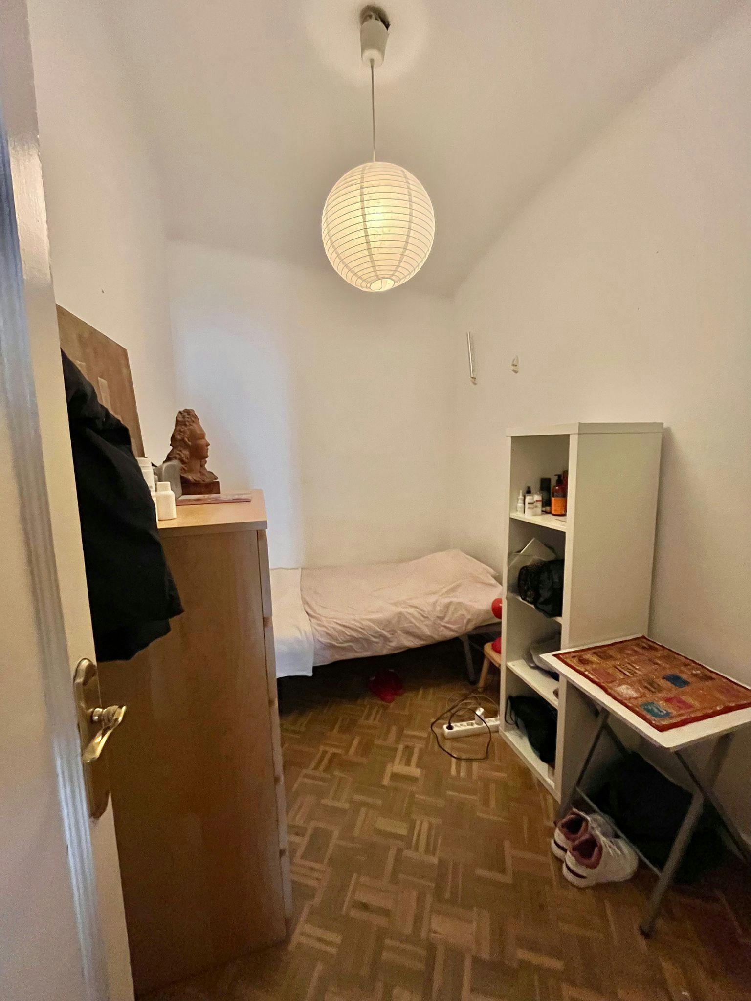 Single room Barcelona, 1 bed, 15m² — photo 1