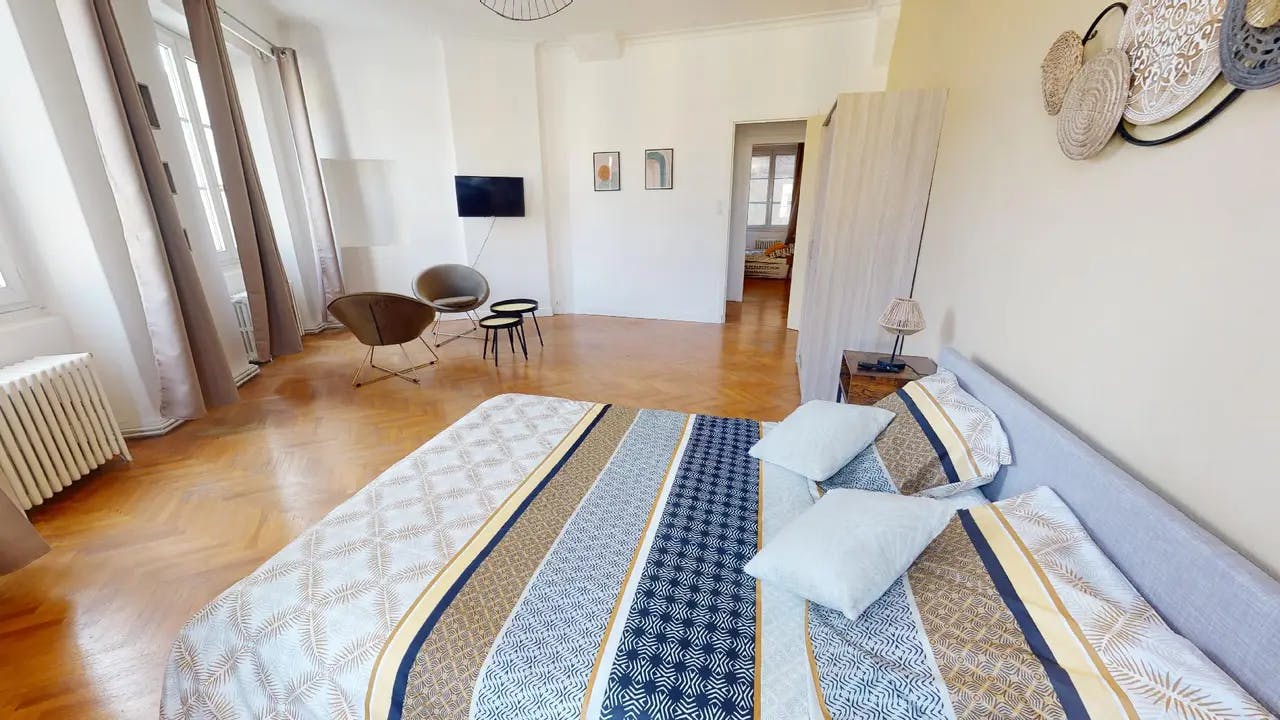 Private room in Rue Charles de Gaulle, Saint-Étienne (1493359) room image 2