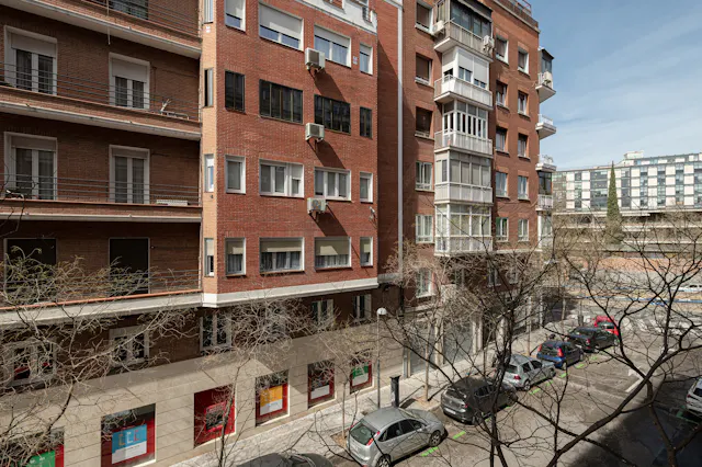 Private room in Calle de Blasco de Garay, Madrid (1493371) room image 10