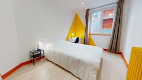 Приватна кімната за оренду для 390 EUR на місяць у Clermont-Ferrand, Rue de Rabanesse