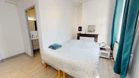 Отдельная комната сдается в аренду за 464 € в месяц в Tourcoing, Rue Alexandre Ribot