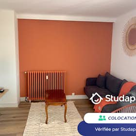 Private room for rent for €490 per month in Montpellier, Boulevard Rabelais