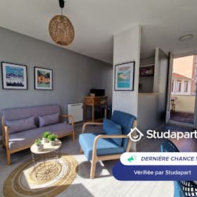 Apartment for rent for €884 per month in Grenoble, Rue de l'Ancien Champ de Mars