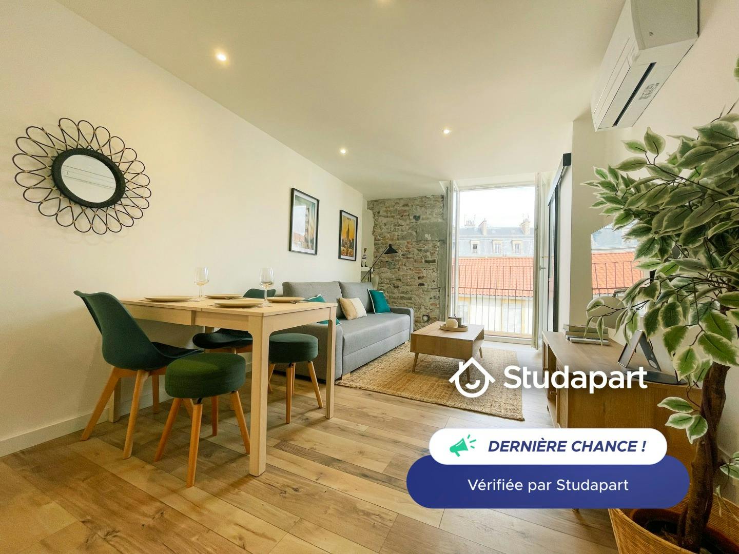 Apartment for rent for €951 per month in Grenoble, Rue des Clercs