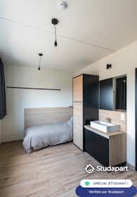 Pokój prywatny do wynajęcia za 528 € miesięcznie w mieście Mons, Chaussée de Binche