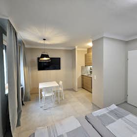 Appartamento in affitto a 1.299 € al mese a Vienna, Schleifgasse