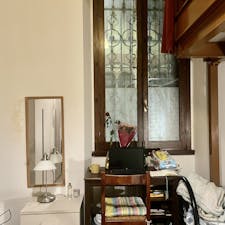 Mehrbettzimmer for rent for 330 € per month in Milan, Via Antonio Fortunato Stella