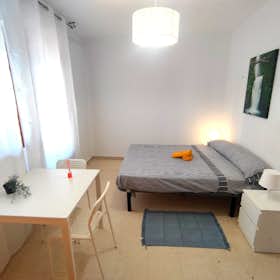 Private room for rent for €450 per month in Granada, Calle Periodista Luis de Vicente