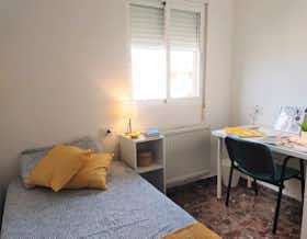 Отдельная комната сдается в аренду за 490 € в месяц в Paterna, Carrer d'Ibi