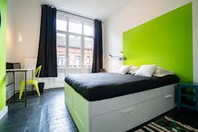 Cameră privată de închiriat pentru 590 EUR pe lună în Charleroi, Rue du Fort