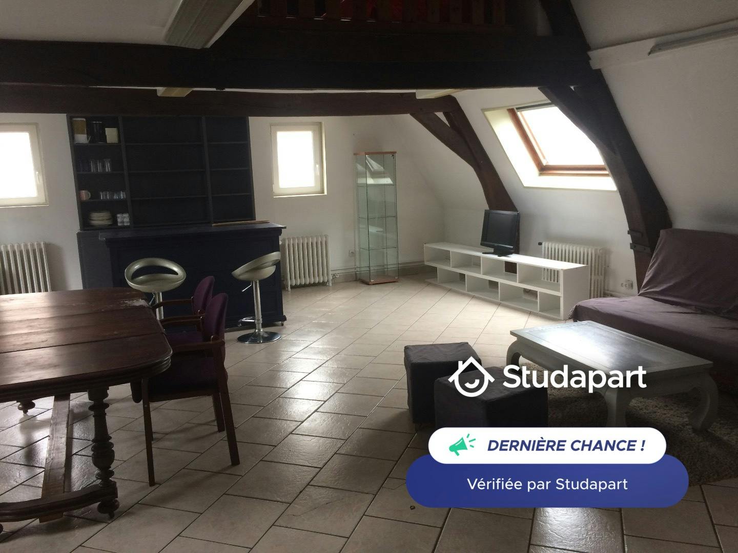 Квартира за оренду для 335 EUR на місяць у Valenciennes, Rue de Famars