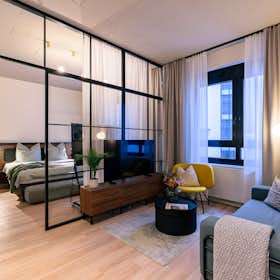 Appartement for rent for € 2.099 per month in Frankfurt am Main, Voltastraße