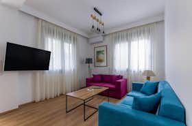 Appartement te huur voor € 1.500 per maand in Athens, Therianou 