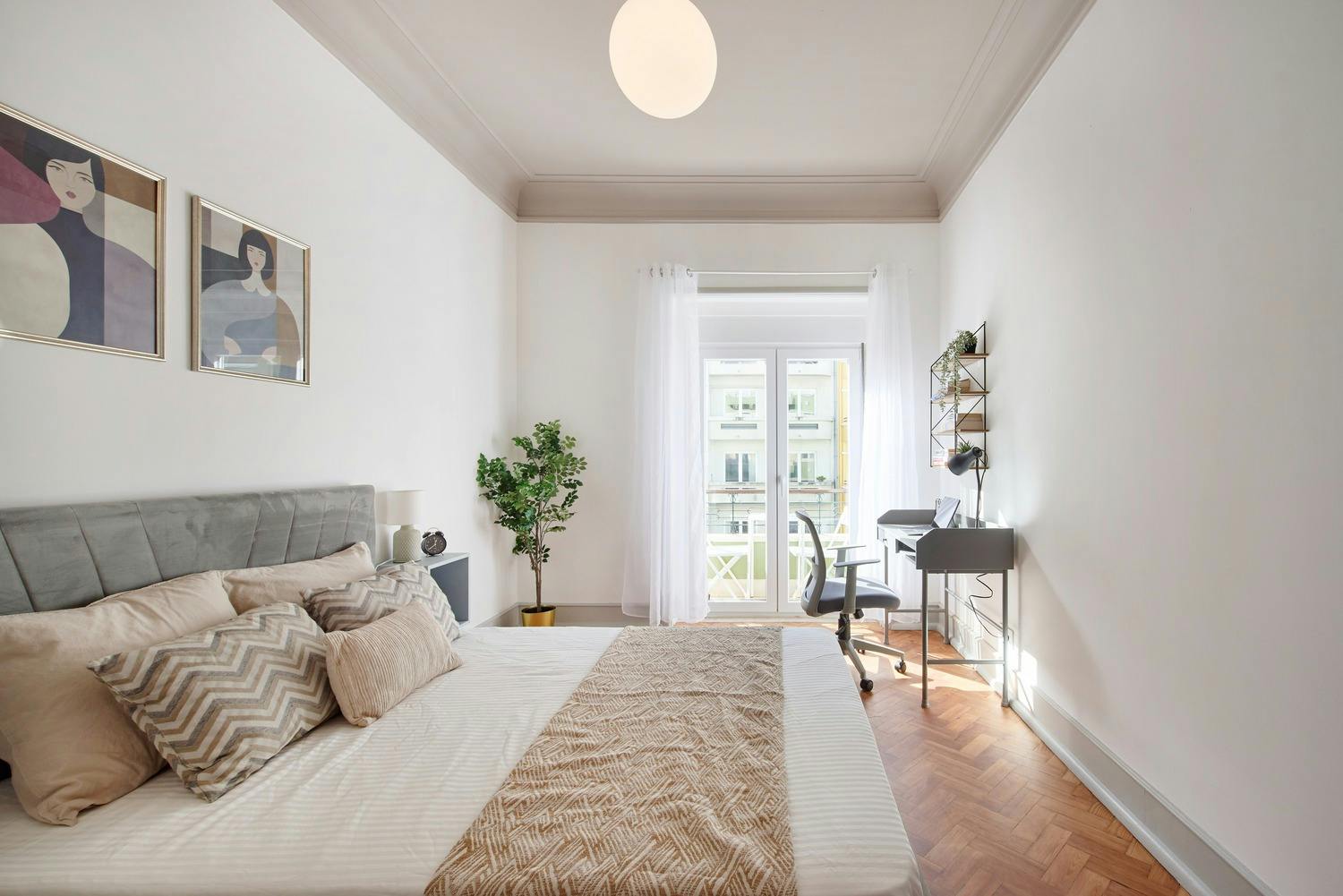 preview gallery tile