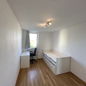 Отдельная комната сдается в аренду за 925 € в месяц в Munich, Wundtstraße
