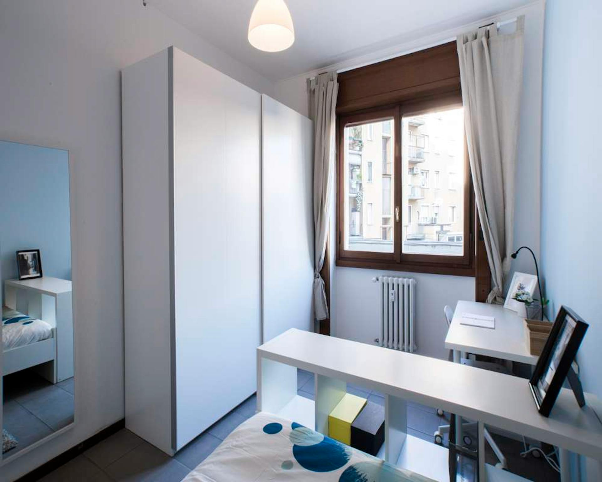 Via Francesco Arese, Milan preview