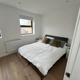 WG-Zimmer for rent for 855 £ per month in London, Southern Road