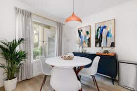 Lägenhet att hyra för $1,590 i månaden i Chula Vista, Lakeridge Cir