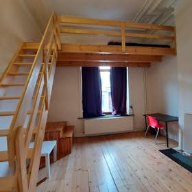 Private room for rent for €640 per month in Ixelles, Avenue de l'Hippodrome