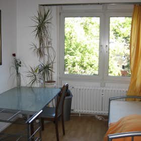 Private room for rent for €630 per month in Frankfurt am Main, Am Geistpförtchen
