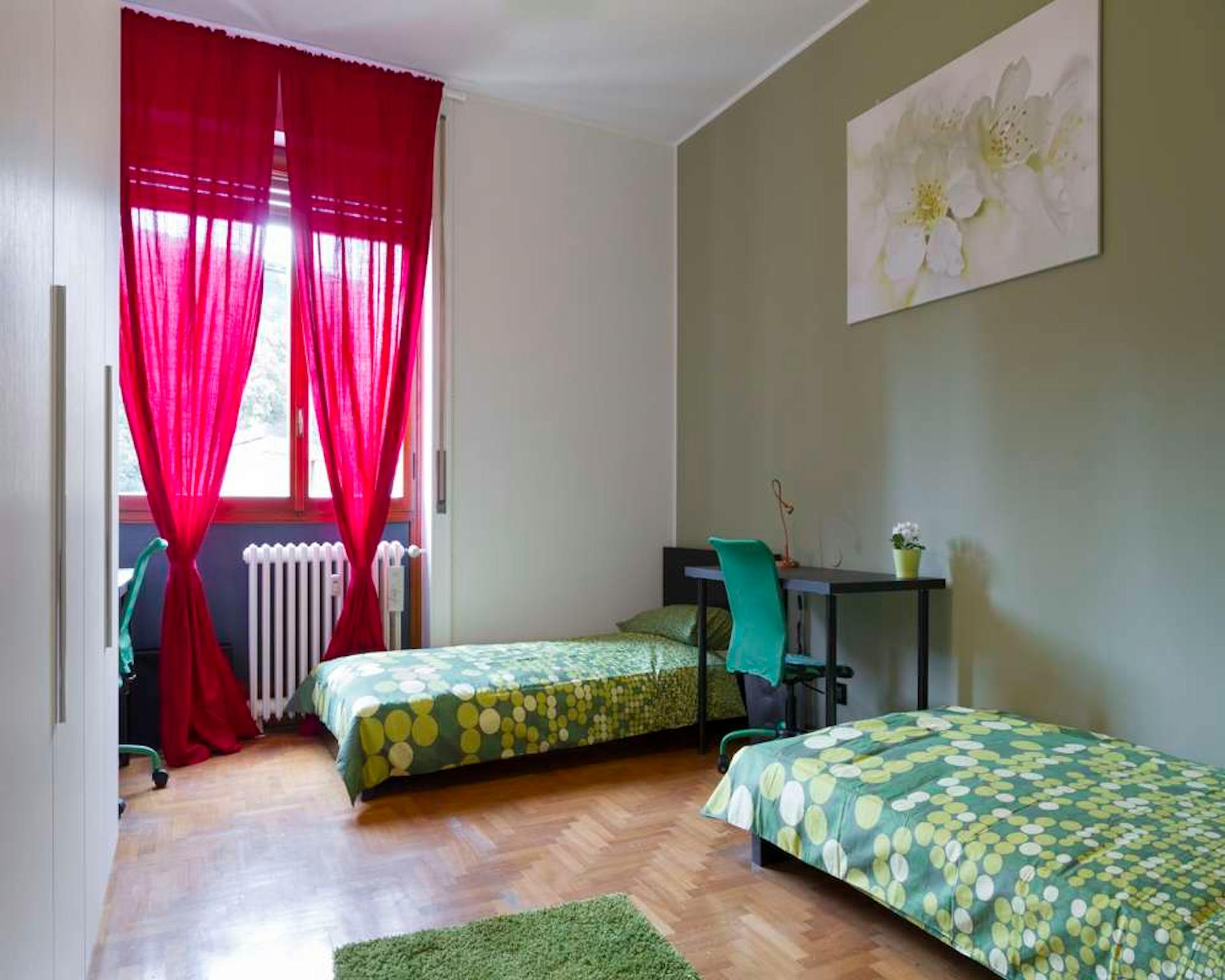 Viale Sabotino, Milan preview