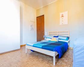 私人房间 正在以 €590 的月租出租，其位于 Padova, Via Felice Mendelssohn