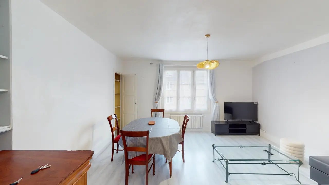 2-Bedroom Apartment in Rue Lieutenant de Vaisseau Paris, Brest (1494468) ROOM 3
