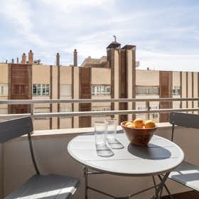 Apartment for rent for €4,256 per month in Madrid, Calle de Orense