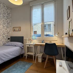 Chambre privée for rent for 640 € per month in Bilbao, Autonomia kalea