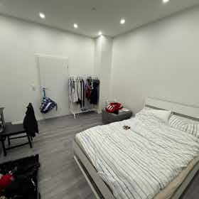 Privé kamer te huur voor € 680 per maand in Stuttgart, Dilleniusstraße