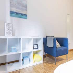 Отдельная комната сдается в аренду за 640 € в месяц в Padova, Via Felice Mendelssohn