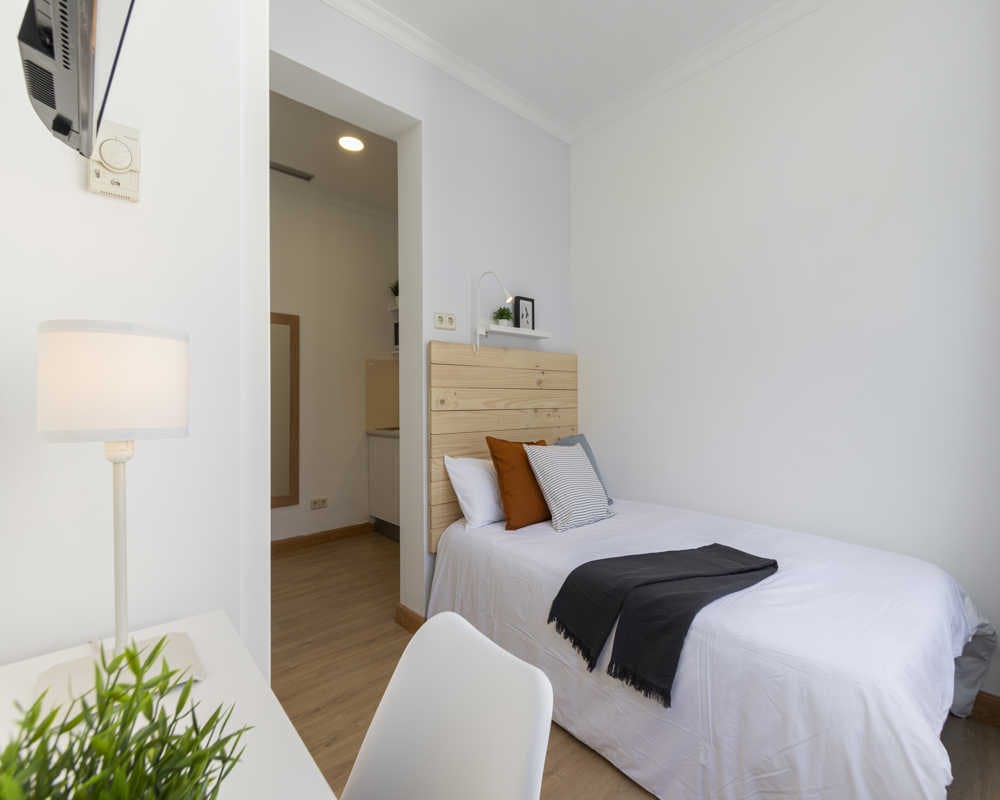 Calle de San Lorenzo, Madrid preview