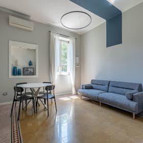 Lägenhet att hyra för 1 300 € i månaden i Palermo, Via Filippo Parlatore