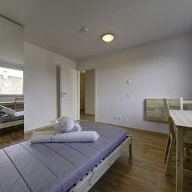 WG-Zimmer for rent for 635 € per month in Stuttgart, Aachener Straße