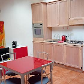 公寓 for rent for €1,200 per month in Rome, Corso di Francia