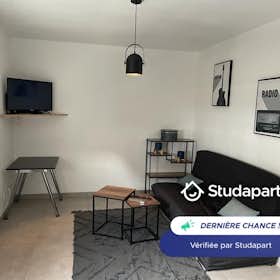 Appartamento for rent for 600 € per month in Grenoble, Avenue de Vizille