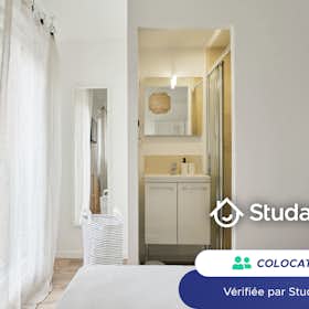 Private room for rent for €450 per month in Amiens, Rue Vauban