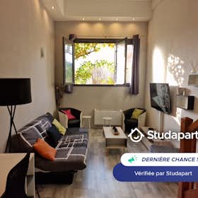 Apartament de închiriat pentru 500 EUR pe lună în Valence, Rue Pierre Corneille