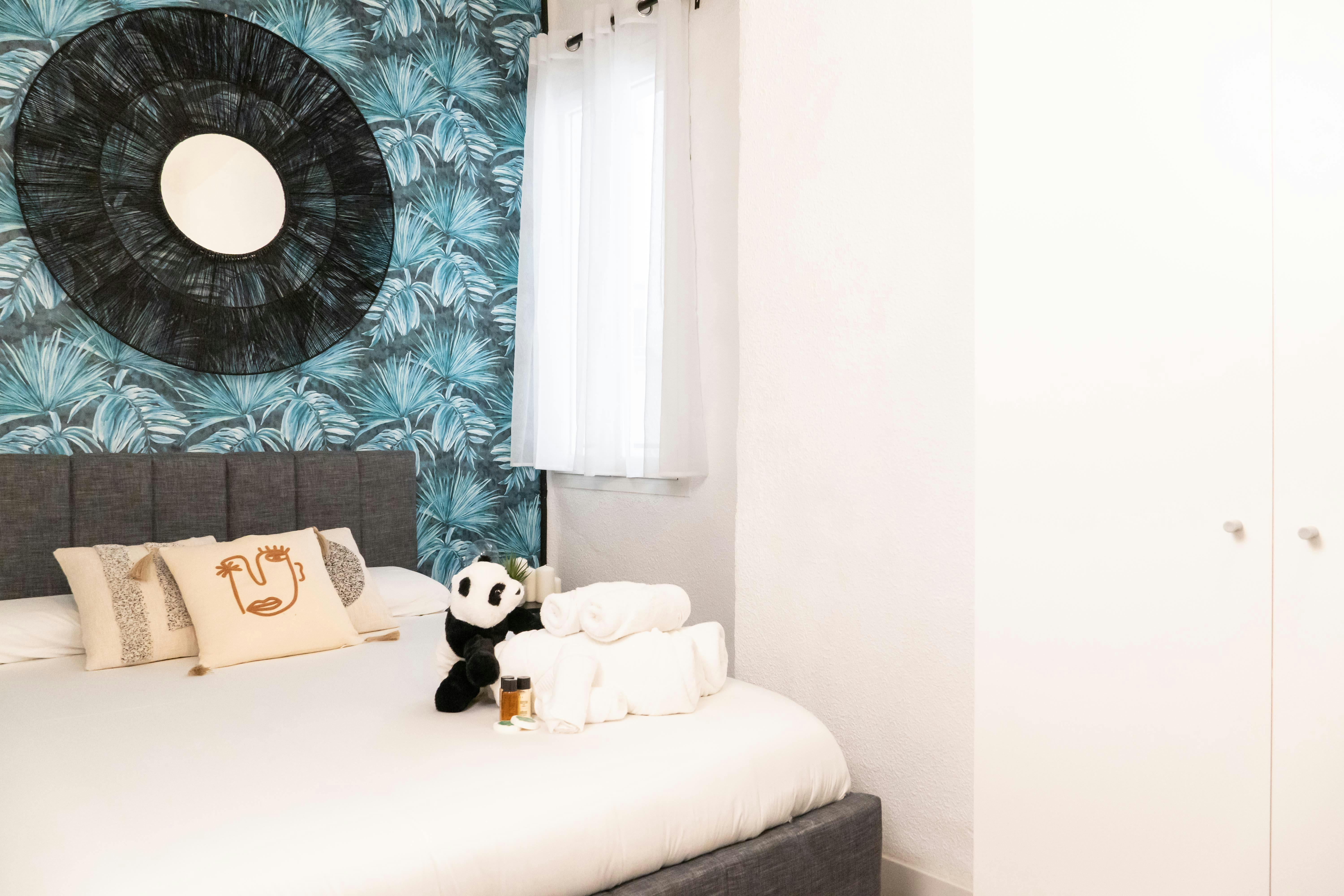 Calle del Amparo, Madrid preview