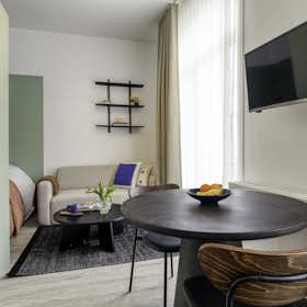 单间公寓 正在以 €1,050 的月租出租，其位于 Ixelles, Rue du Page