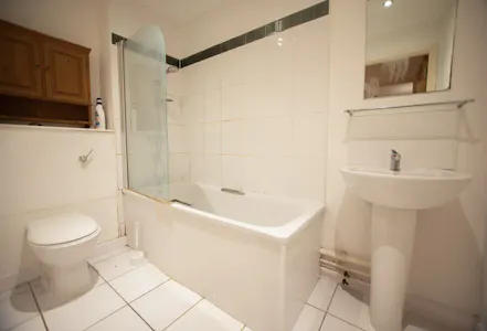 Private room for rent on Villa des Genêts, Courbevoie, Courbevoie