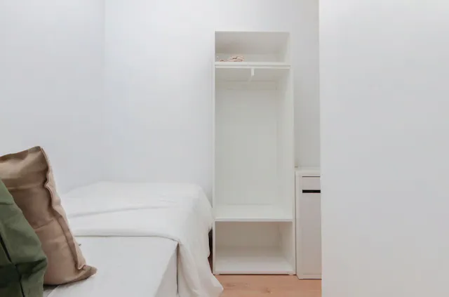 Private room in Plaça de Lesseps, Barcelona (1495250) room image 1