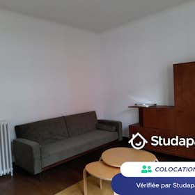 Private room for rent for €389 per month in Dijon, Rue Davout