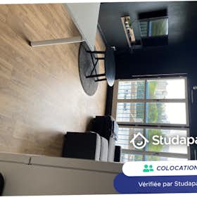 Private room for rent for €450 per month in Rennes, Square des Grisons