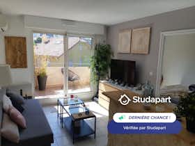公寓 正在以 €805 的月租出租，其位于 Marseille, Avenue de la Panouse